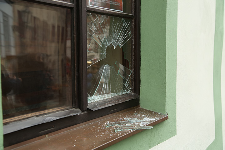 A2B Glass are able to board up broken windows while they are being repaired in South Hackney.
